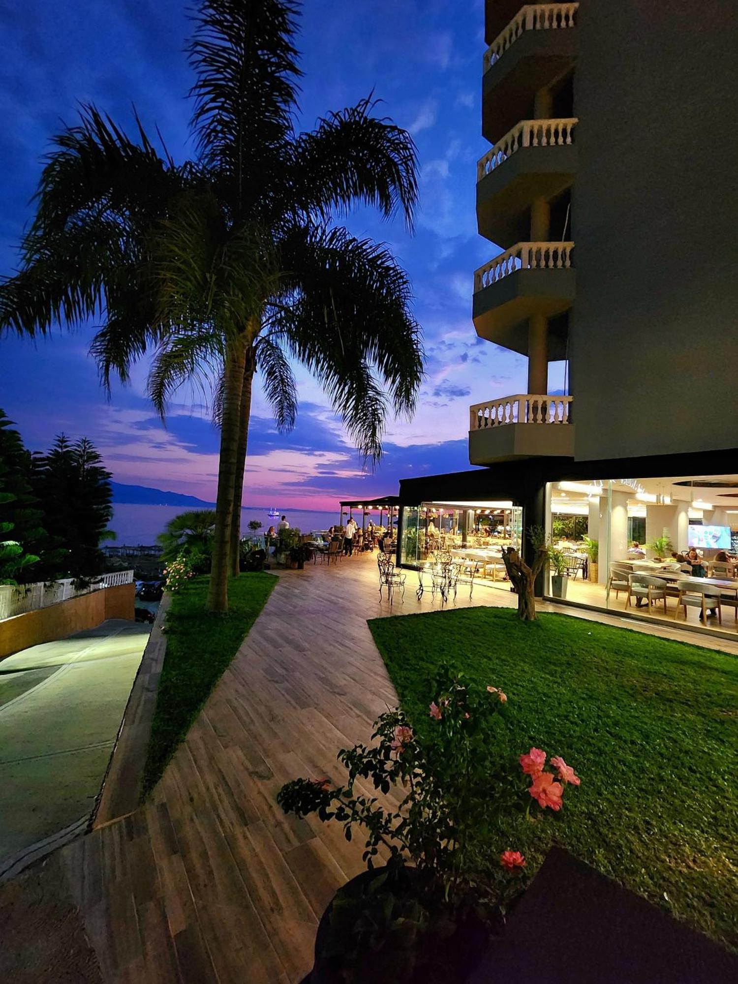 Hotel Apollon Sarande (Adults Only) 외부 사진